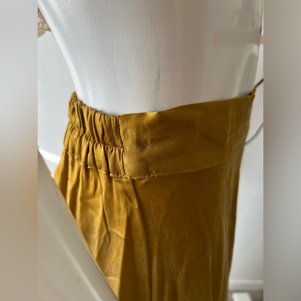 Amour Vert Gold Blaze Midi Skirt Yellow Cupro Silk- SUPER CUTE! - Picture 14 of 14